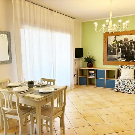 Laureliving Holiday Home Residenza Isabella Appartement *