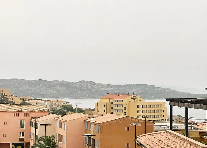 Laureliving Holiday Home Residenza Isabella * La Maddalena (Sassari)